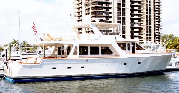 Slide: The Image of Offshore 72 Pilothouse 2006 - 3