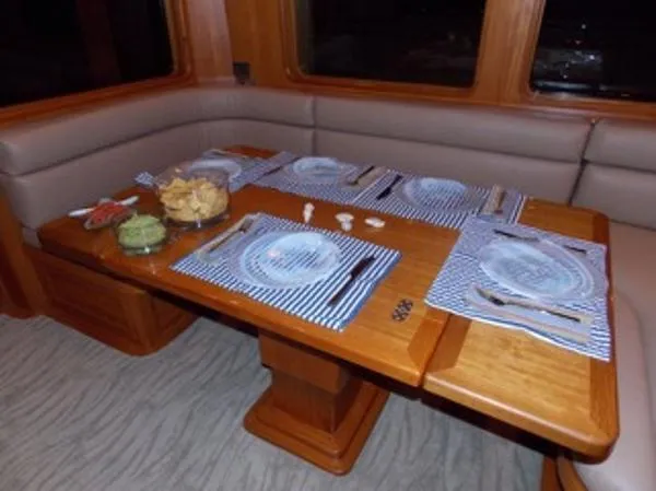 Slide: The Image of Offshore 72 Pilothouse 2006 - 9