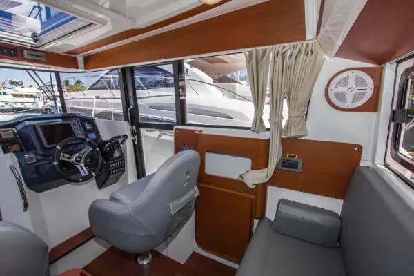 Slide: The Image of Beneteau Barracuda 9 2014 - 10