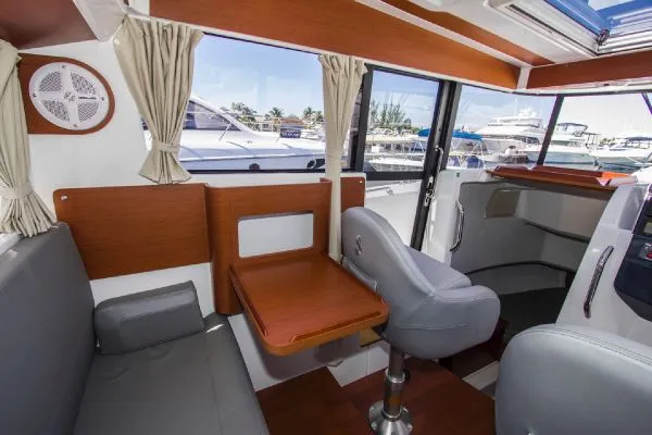 Slide: The Image of Beneteau Barracuda 9 2014 - 11