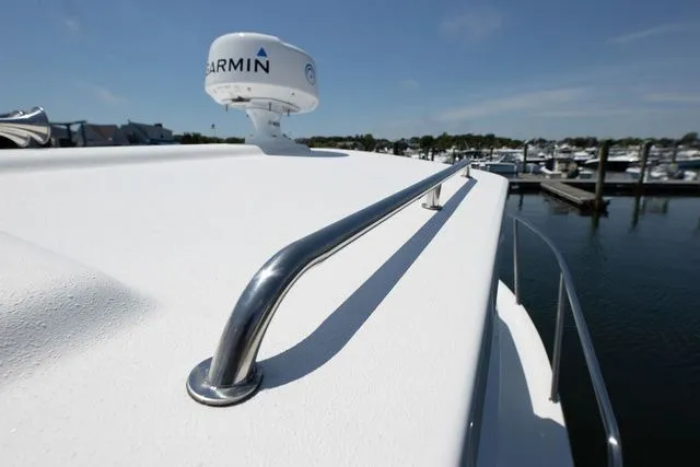 Slide: The Image of Parker Marine 287 Explorer 2026 - 25