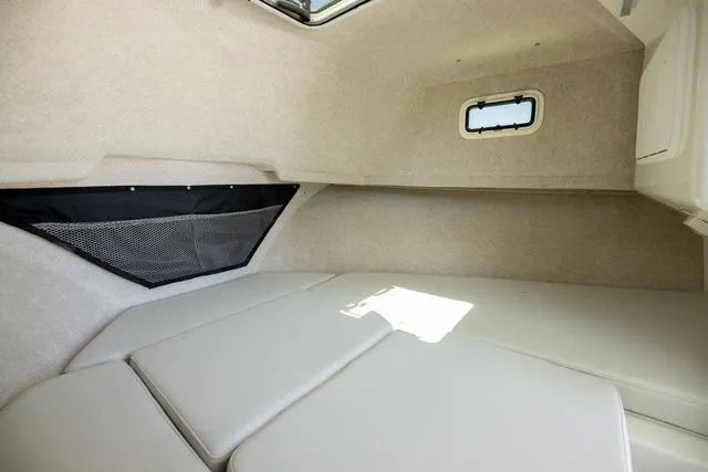 Slide: The Image of Parker Marine 287 Explorer 2026 - 28