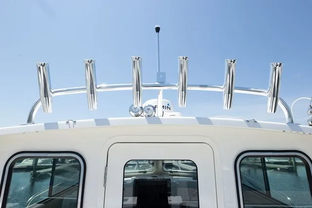 Slide: The Image of Parker Marine 287 Explorer 2026 - 34