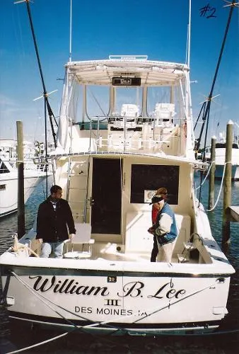 Slide: The Image of Hatteras Convertible 1990 - 3