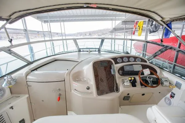 Slide: The Image of Sea Ray 410 Sundancer 2003 - 8