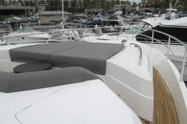 Slide: The Image of bow sunpad - 28