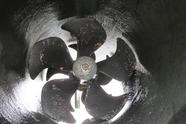 Slide: The Image of propeller - 32