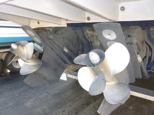 Slide: The Image of Sea Ray 300 Sundancer 2005 - 3