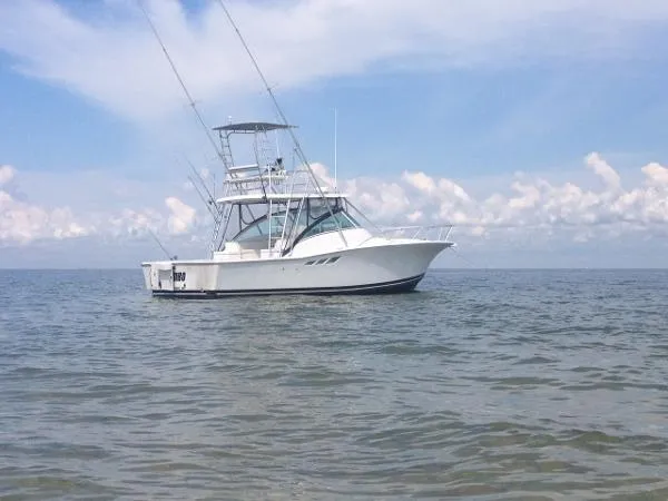 Slide: The Image of Luhrs 36 Open 2000 - 1