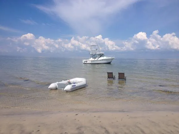 Slide: The Image of Luhrs 36 Open 2000 - 8
