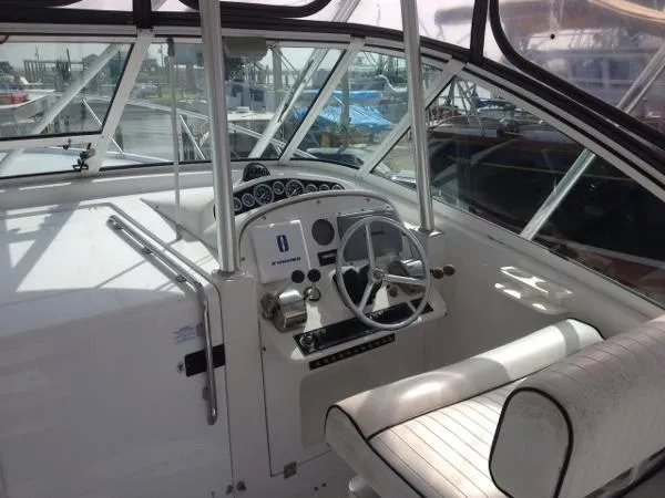 Slide: The Image of Luhrs 36 Open 2000 - 9