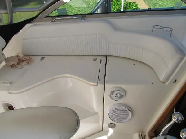 Slide: The Image of Boston Whaler 350 Defiance 2002 - 2
