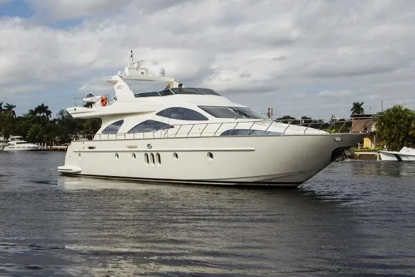 Slide: The Image of Azimut 80 Carat 2006 - 1
