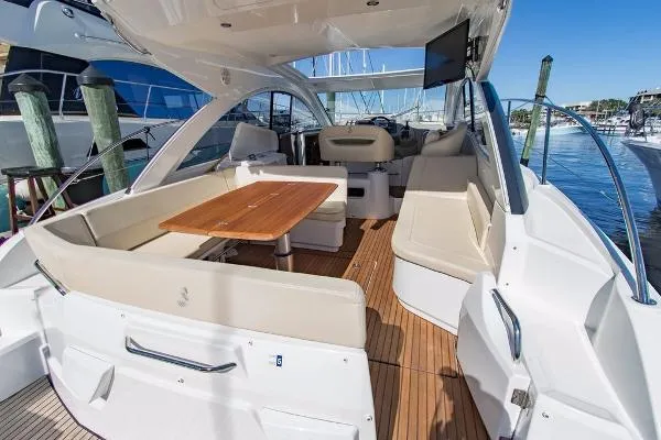 Slide: The Image of Beneteau 38 GT 2013 - 6