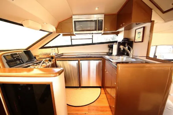 Slide: The Image of Neptunus Yachts Must Sell 1995 - 11