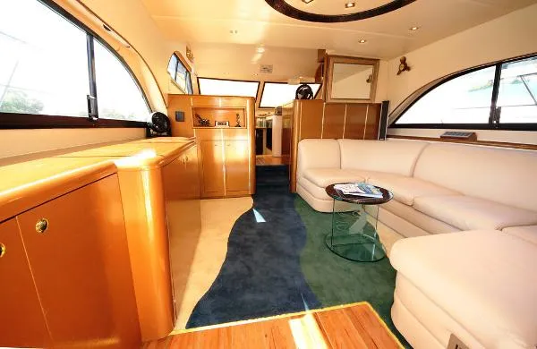Slide: The Image of Neptunus Yachts Must Sell 1995 - 5