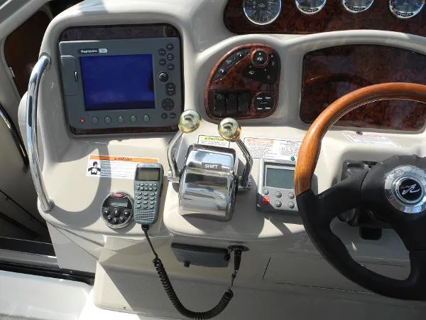 Slide: The Image of Sea Ray 340 Sundancer 2007 - 10