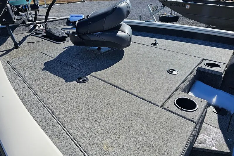 Slide: The Image of 2021 Tracker Pro Team 175 TXW boat deck with seat. - 7