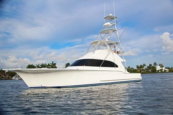 Slide: The Image of Buddy Davis 52 Sport Fisherman 2010 - 0