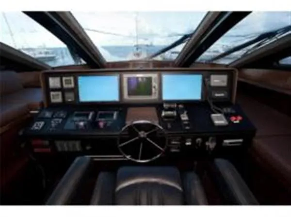 Slide: The Image of Eagle Motor Yacht 2009 - 4