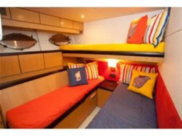 Slide: The Image of Eagle Motor Yacht 2009 - 9