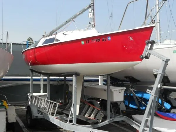 Slide: The Image of Martin Yachts M242 1987 - 6