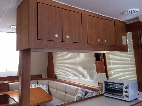 Slide: The Image of Mainship 430 Trawler Aft Cabin 1999 - 10