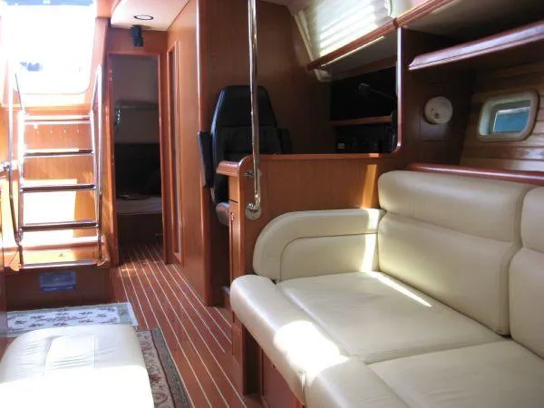 Slide: The Image of Hunter 49 2008 - 8