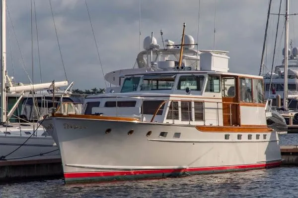 Slide: The Image of Trumpy Cruiser 1956 - 0