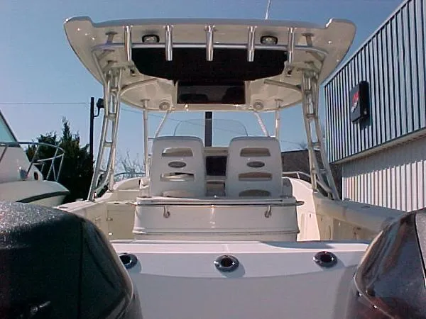 Slide: The Image of Boston Whaler 320 Outrage Cuddy Cabin 2007 - 11