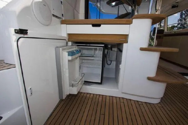Slide: The Image of Beneteau 49 Gran Turismo Flybridge 2013 - 11