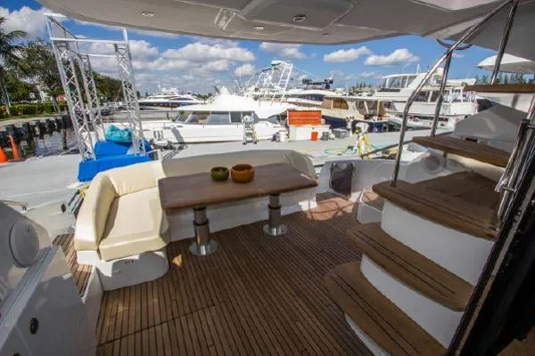 Slide: The Image of Beneteau 49 Gran Turismo Flybridge 2013 - 7