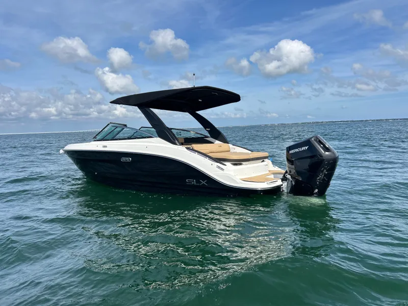 Slide: The Image of Sea Ray SLX 260 Outboard 2026 - 5