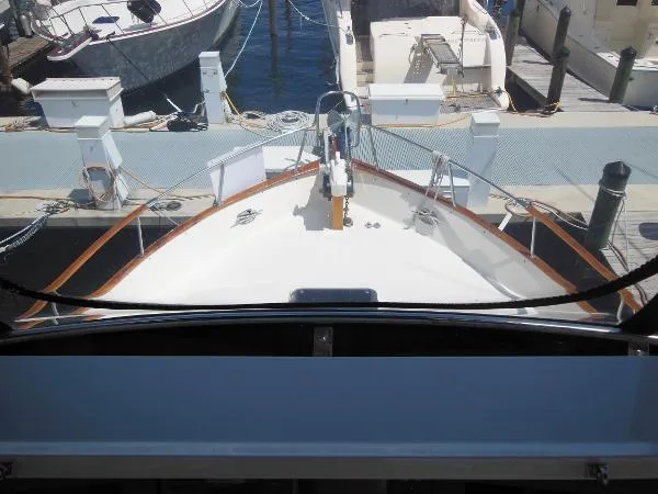Slide: The Image of Marine Trader 44 Aft Cabin Trawler 1982 - 4