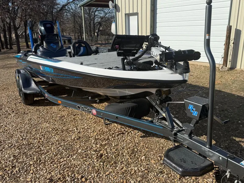 Slide: The Image of Bass Cat Cougar FTD 2014 - 2