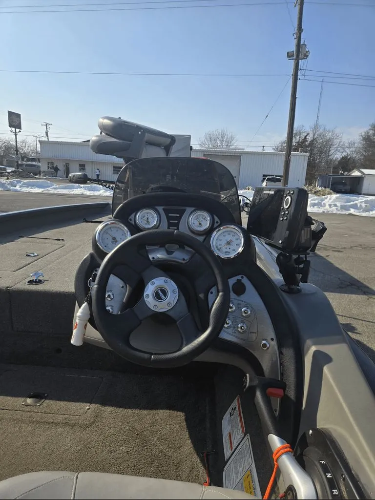 Slide: The Image of Bass Tracker Pro Team 2014 - 2