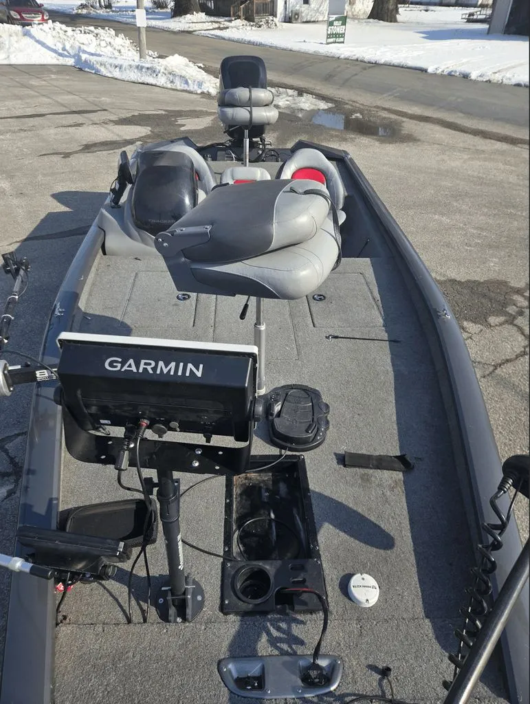 Slide: The Image of Bass Tracker Pro Team 2014 - 7