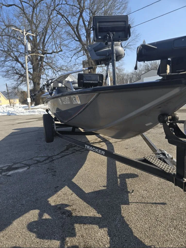 Slide: The Image of Bass Tracker Pro Team 2014 - 8