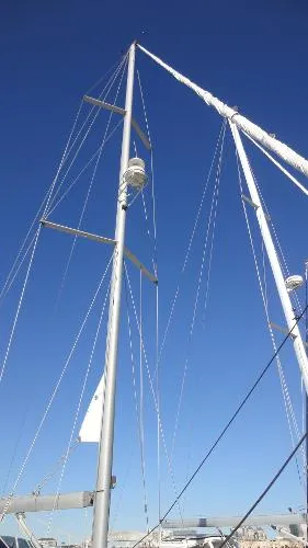 Slide: The Image of Beneteau 423 2005 - 5
