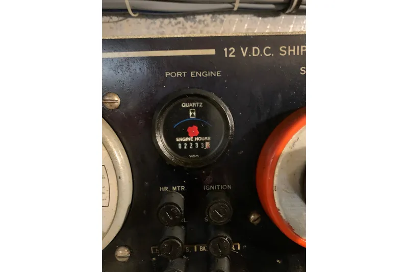 Slide: The Image of Close-up of 1991 Hatteras 40 Motor Yacht engine hour meter, showing 2233 hours. - 116