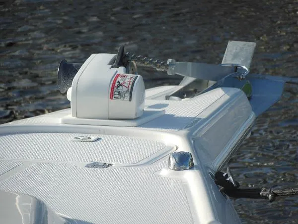 Slide: The Image of Pro-Line 3400 Super Sport Cuddy 1999 - 9