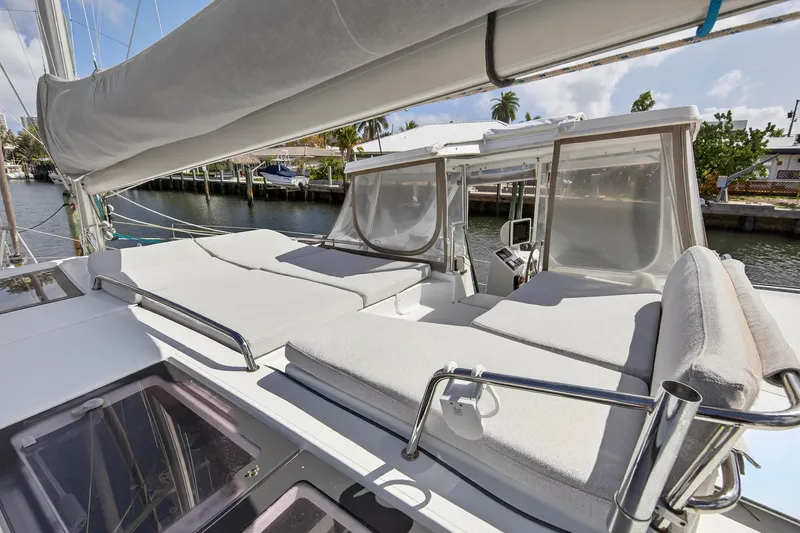 Slide: The Image of Luxurious 2014 Fountaine Pajot Helia 44 catamaran with spacious deck and comfortable seating. - 26