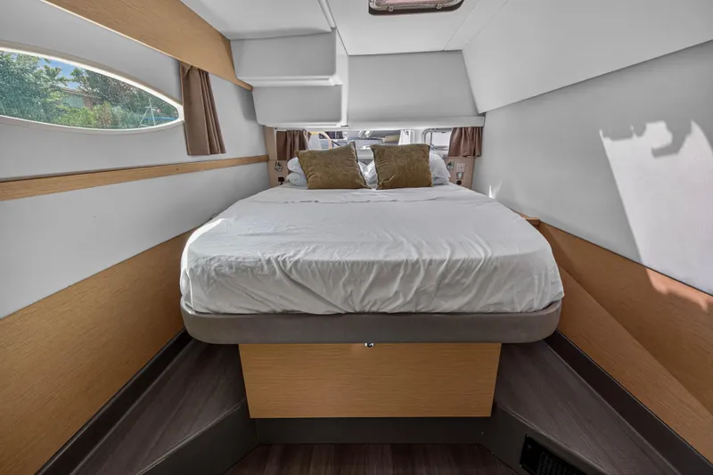 Slide: The Image of Luxurious cabin interior of 2014 Fountaine Pajot Helia 44 catamaran with cozy bed and modern design. - 61