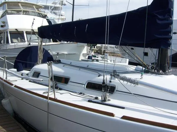 Slide: The Image of Beneteau First 10R 2007 - 4