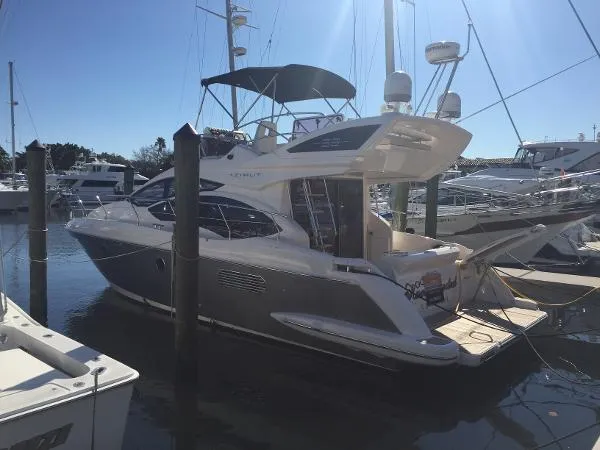 Slide: The Image of Azimut 38 Fly 2011 - 0