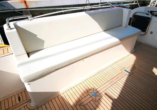 Slide: The Image of Azimut 38 Fly 2011 - 11