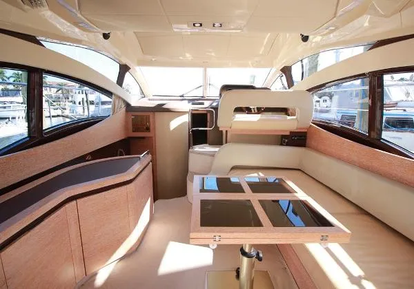 Slide: The Image of Azimut 38 Fly 2011 - 3