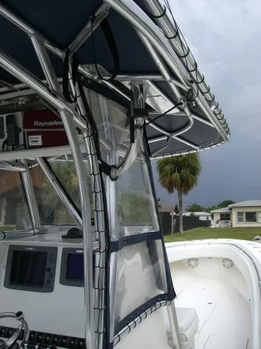 Slide: The Image of Contender 36' Open 2005 - 11
