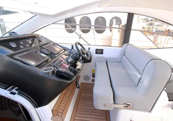 Slide: The Image of Sunseeker Portofino XPS 2014 - 8