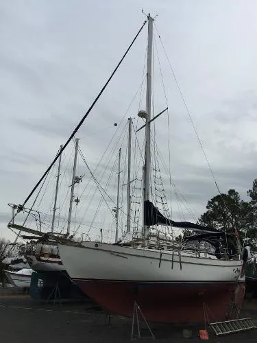 Slide: The Image of Westsail 32 1974 - 1